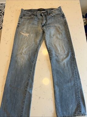 Lucky Brand Men's Straight Light Blue Distressed Jeans